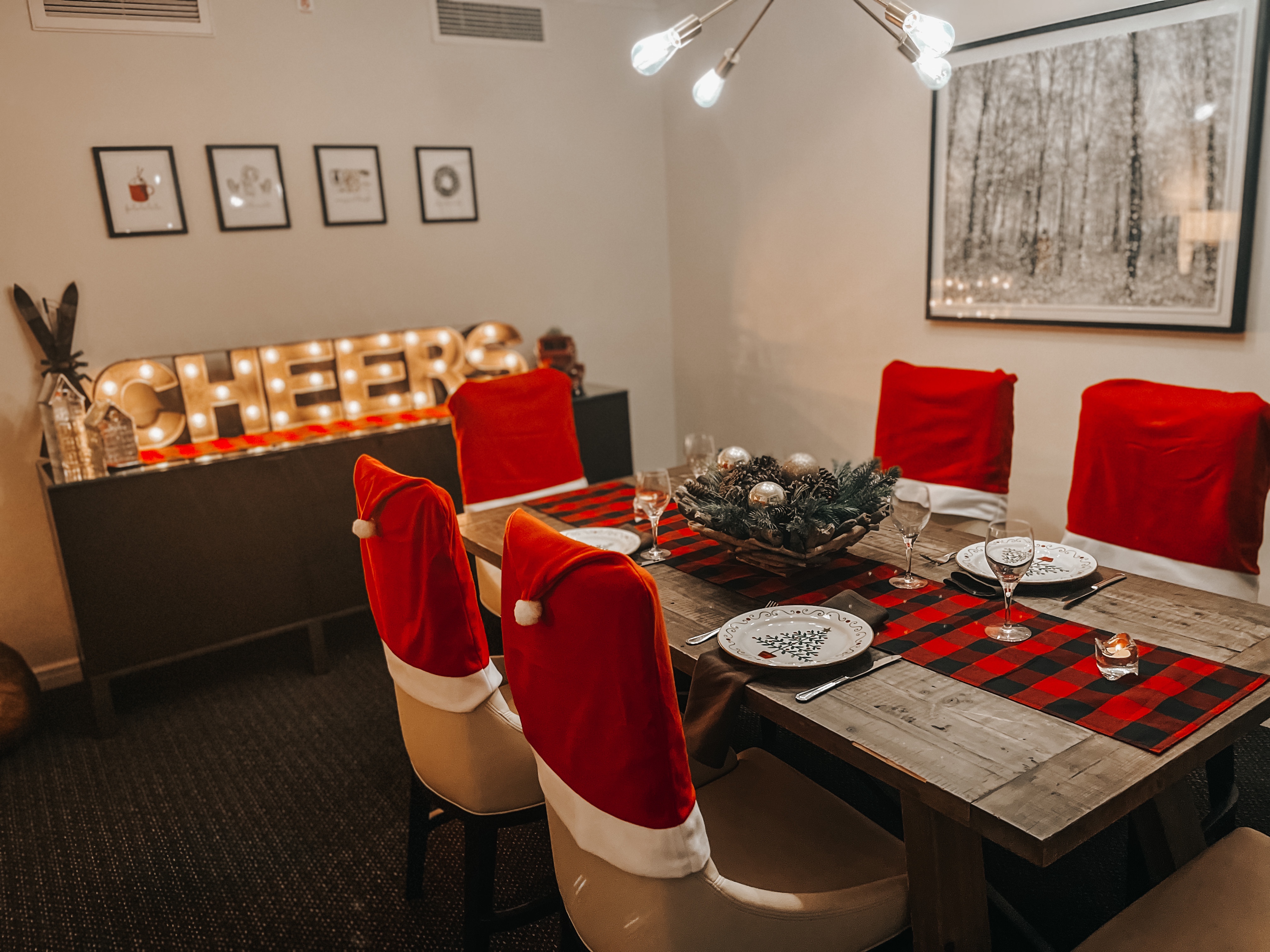 dining room at The Logan