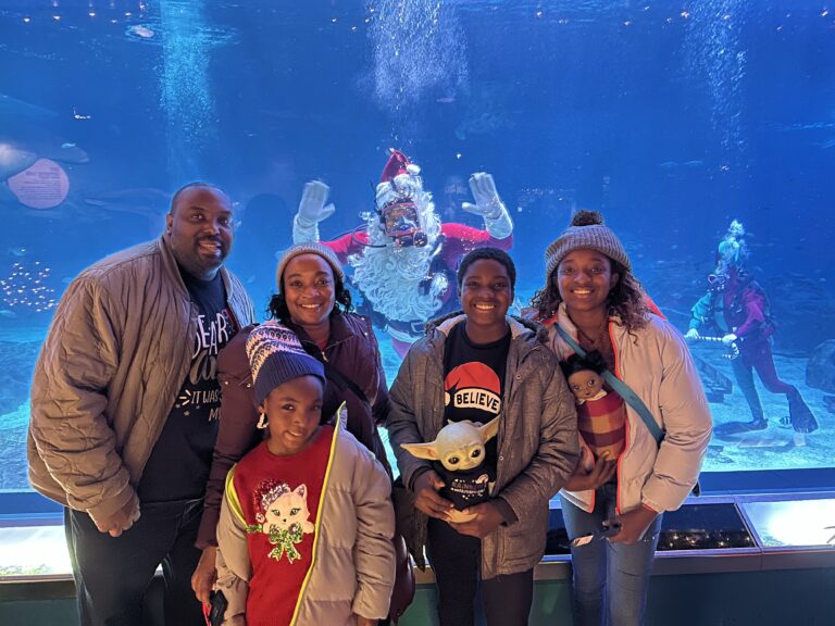 Christmas Underwater at Adventure Aquarium