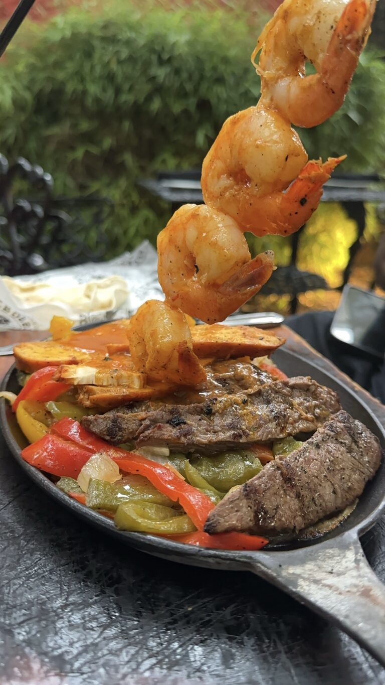 Family Dining at Coyote Crossing in Conshohocken